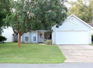 159 Meadowbrook Ct, Niceville, FL 32578