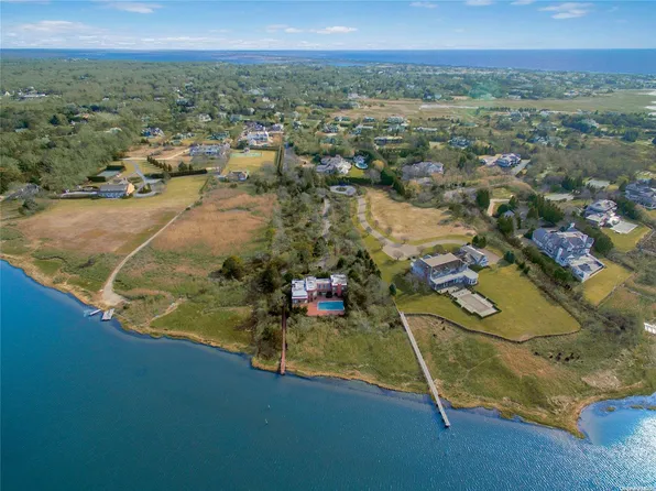 15 Wildwood Lane, Quogue, NY 11959