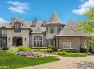 8721 Balmoral Ct, Burr Ridge, IL 60527