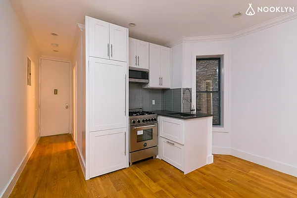 Rented by Nooklyn NYC LLC | media 58