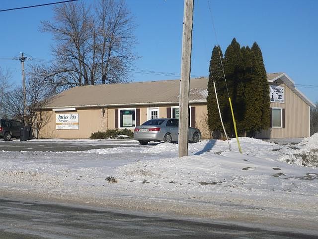 1st image of 1050 Stearns Dr