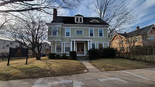 172 Fountain St Photo 1