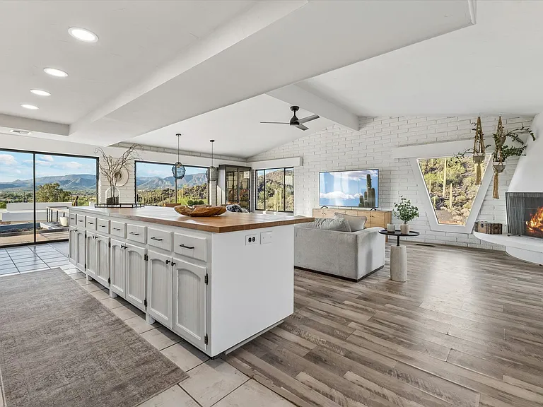 6095 E Blue Ridge Dr — Photo 16
