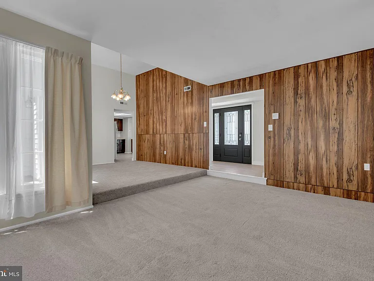 1836 Ralston Pl — Photo 16