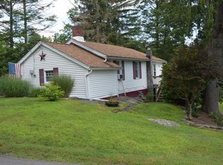 155 Pinecrest Ave, Dallas, PA 18612