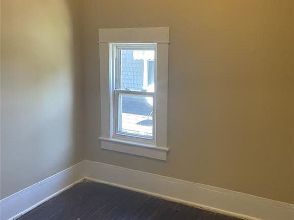 greensboro-north-carolina-252331399 picture