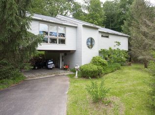 144 Derr Dr, Milton, PA