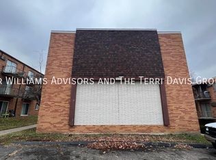 5617 Cheviot Rd APT 6, Cincinnati, OH 45247