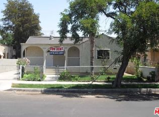 6946 Simpson Ave, North Hollywood, CA 91605