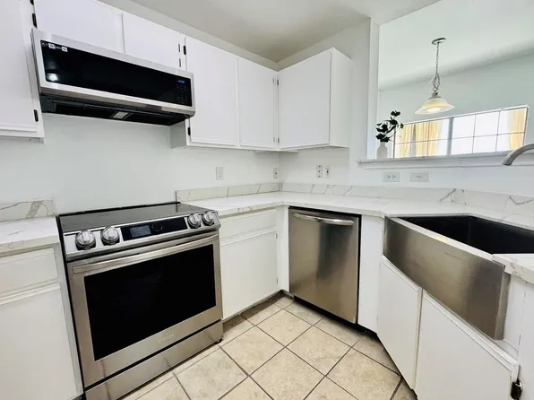 2320 Gracy Farms Ln APT 1432, Austin, TX 78758