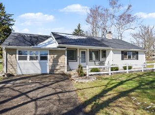 1920 Red Bud Trl S, Niles, MI 49120