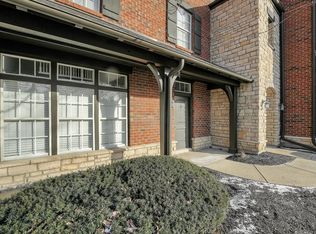 6108 Inishmore Ln, Dublin, OH 43017