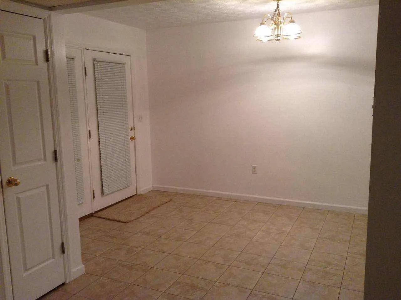 1150 Old Flemingsburg Rd — Photo 3