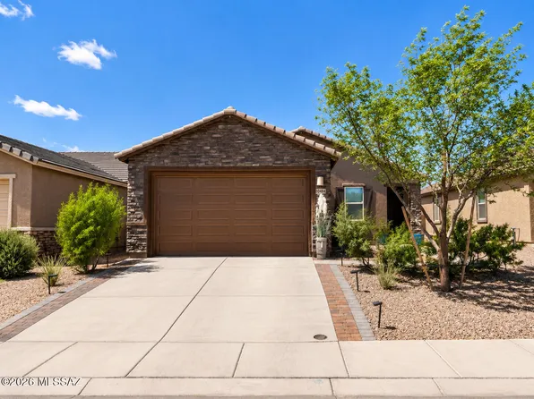 10484 W Washburn St, Marana, AZ 85653