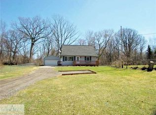 1110 Garfield Ave, Lansing, MI 48917