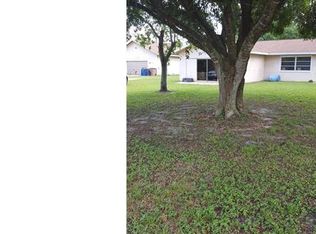 6611 Neal Rd, Fort Myers, FL 33905