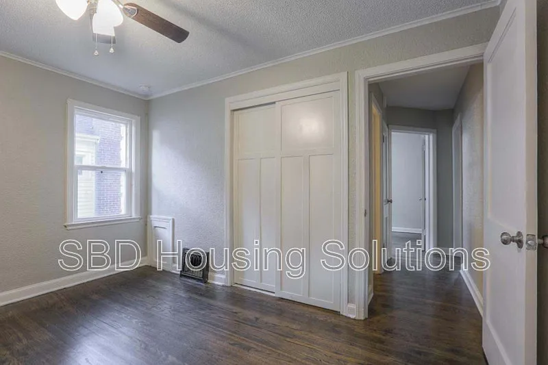 4 bed, 2.0 bath, $1,599 — Photo 3