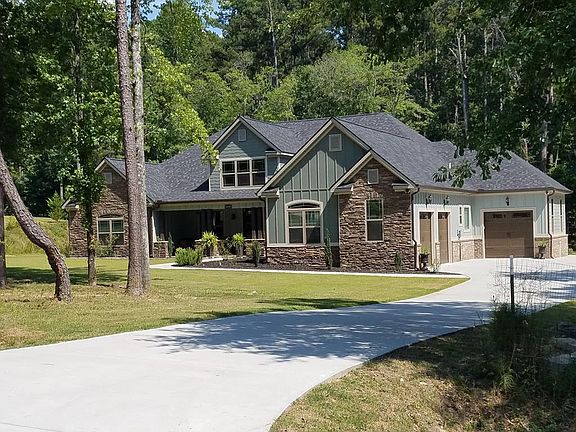 2nd image of 5830 Rockford Dr