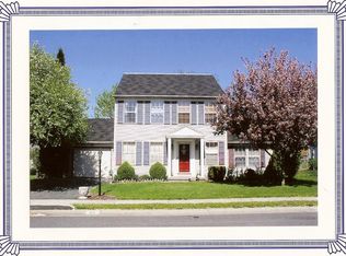 52 Bayberry Dr, Mechanicsburg, PA