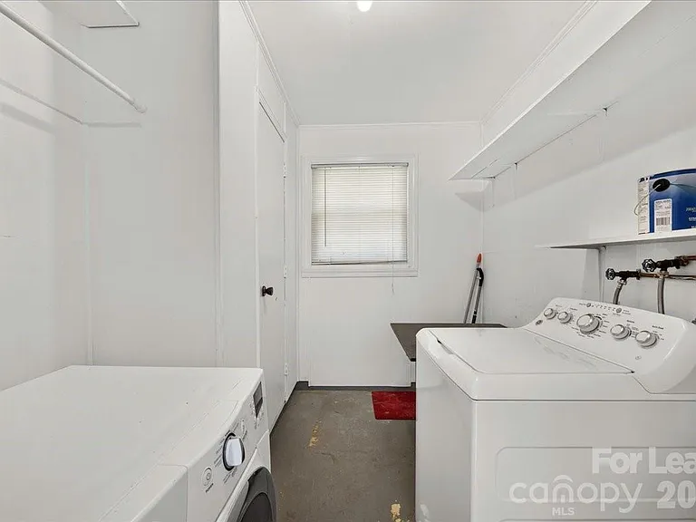 3237 Harrow Pl — Photo 35