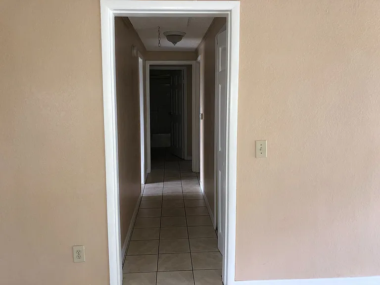 217 Acorn Dr — Photo 26