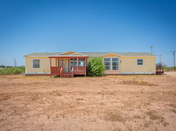 25 Arrowhead Rd, Artesia, NM 88210