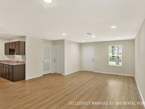 2nd image of 6337 Leona St