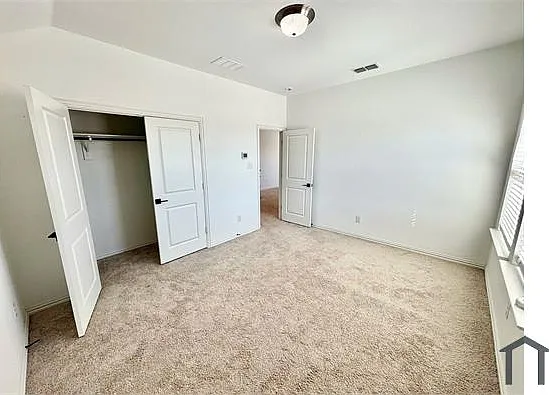 512 Virginia Way — Photo 14