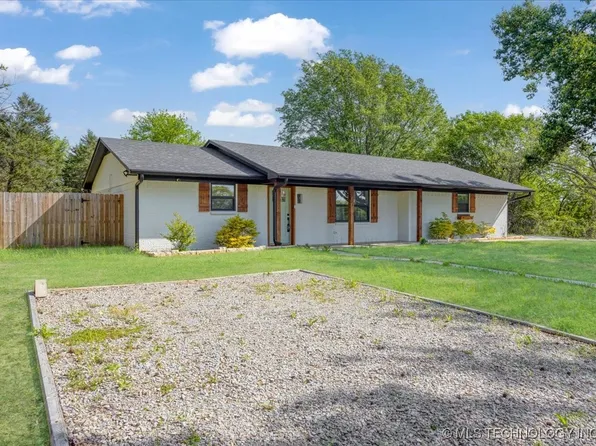 1930 W Mockingbird Ln, Durant, OK 74701