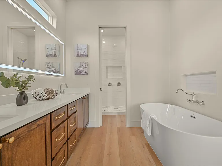4444 Shady Lake Dr — Photo 22
