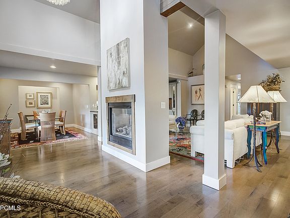 4th image of 2862 Hackney Ct