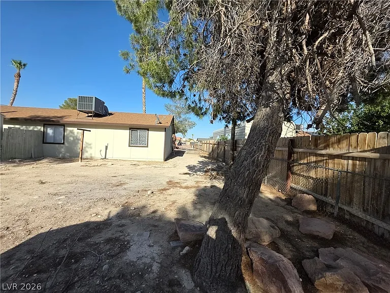 4341 San Mateo St — Photo 5