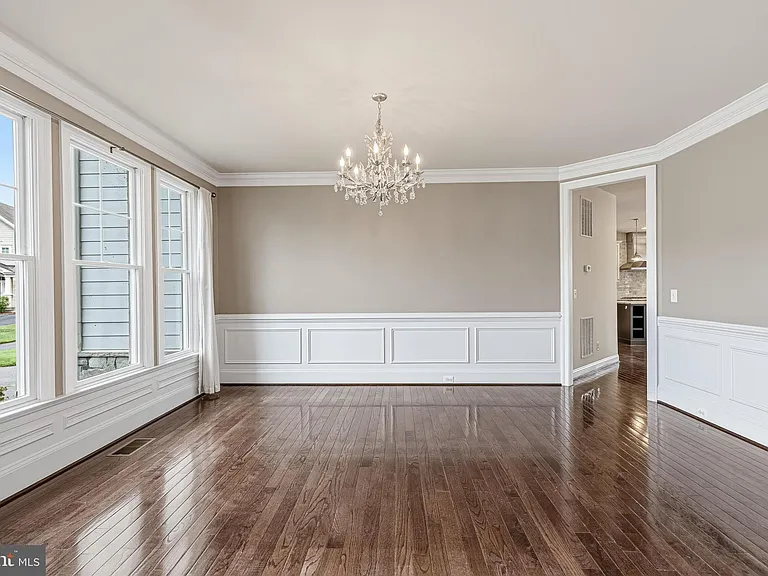 1751 Tysons Crest Ln — Photo 4