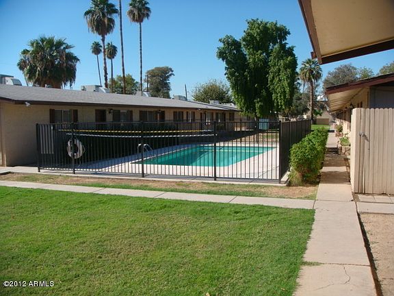 5th image of 6807 N 45TH Avenue
