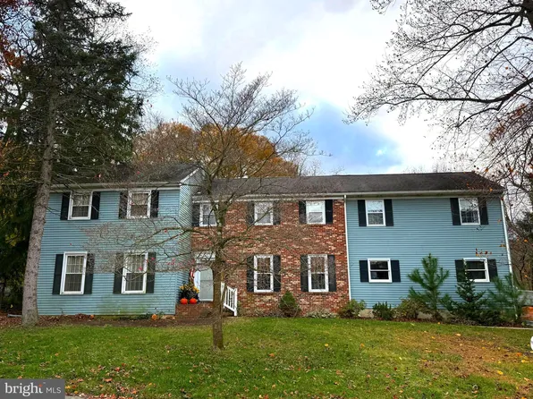 106 Shelly Ln, Deptford, NJ 08096