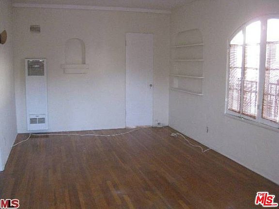 2nd image of 915 S Holt Ave