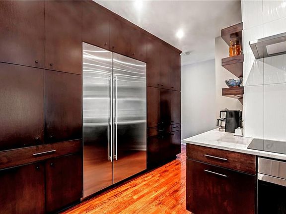 3rd image of 22713 W 44th St