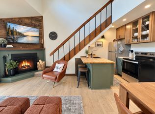 132 Bridge Run Ln Building B, Lutsen, MN 55612