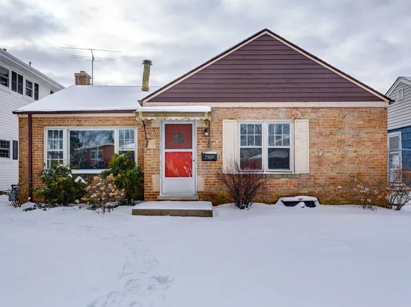 5905 Crain St, Morton Grove, IL 60053
