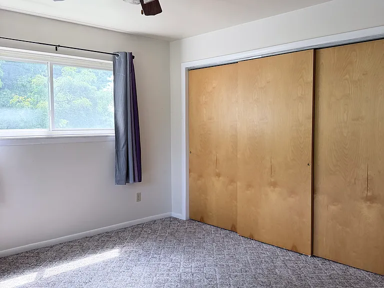 550 Wises Grove Rd — Photo 9