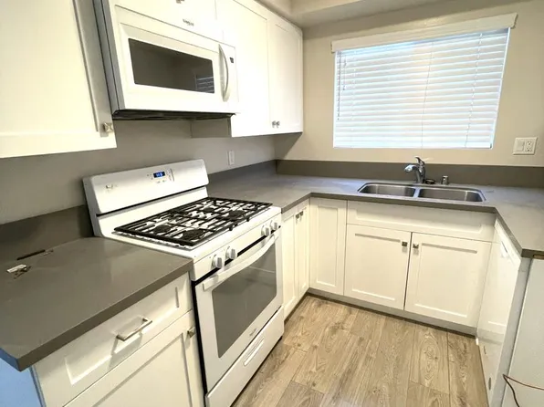 2910 Aviation Place, 2910 Aviation Pl APT 8, Redondo Beach, CA 90278