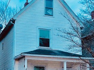 411 Walnut St, Vandergrift, PA 15690