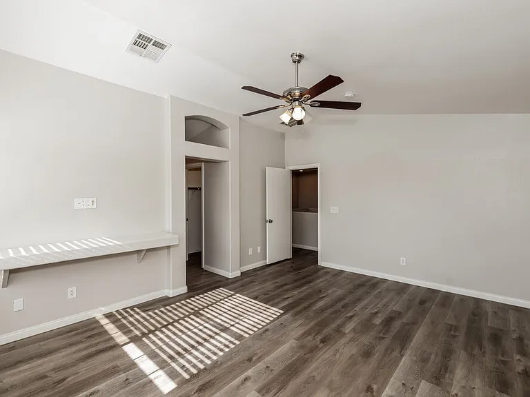 6425 Butterfly Sky St — Photo 11