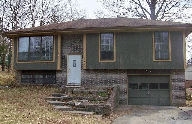 1st image of 5215 Bagnall Dr