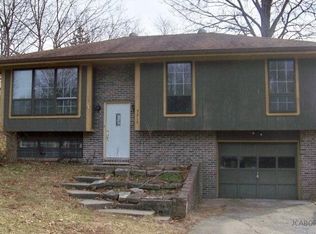5215 Bagnall Dr, Jefferson City, MO 65109