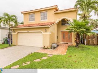 1439 SW 105th Ave, Pembroke Pines, FL 33025