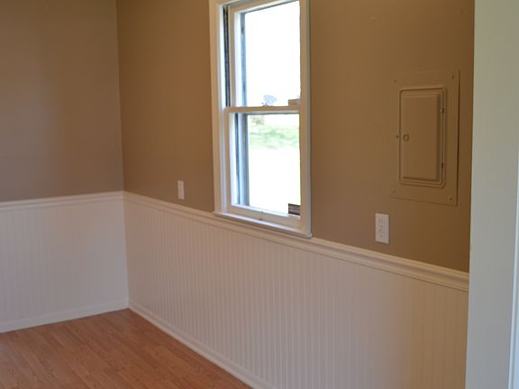 4th image of 1637 Bancroft Ave