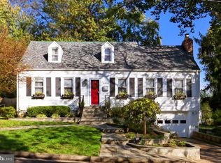 2839 W George Mason Rd, Falls Church, VA 22042