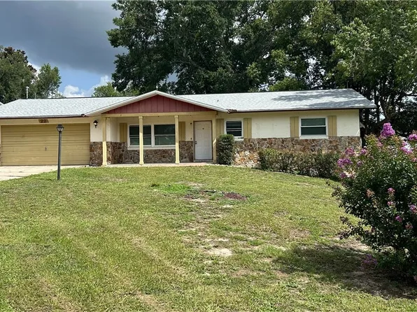 22 Meadowdale St, Beverly Hills, FL 34465