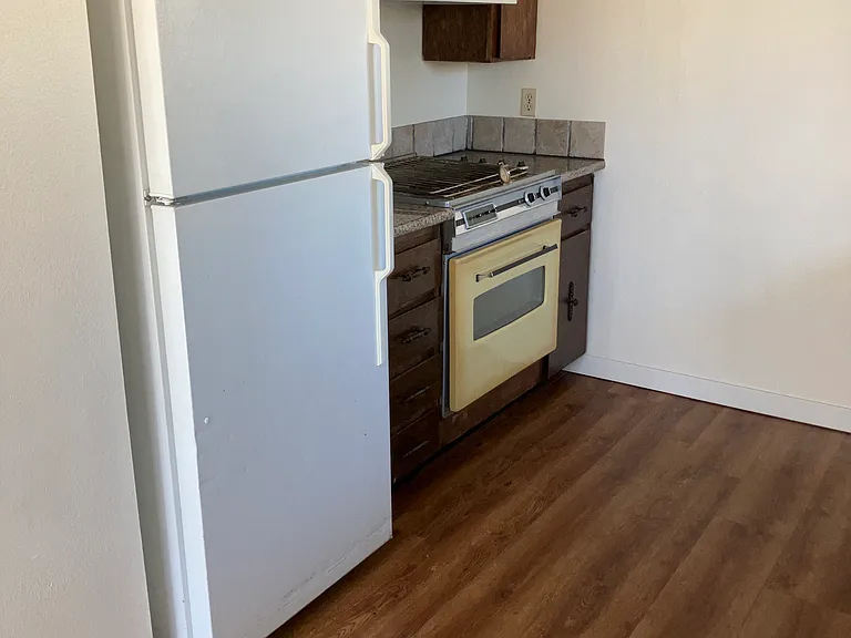 2526 E Andrews Ave #101 — Photo 2